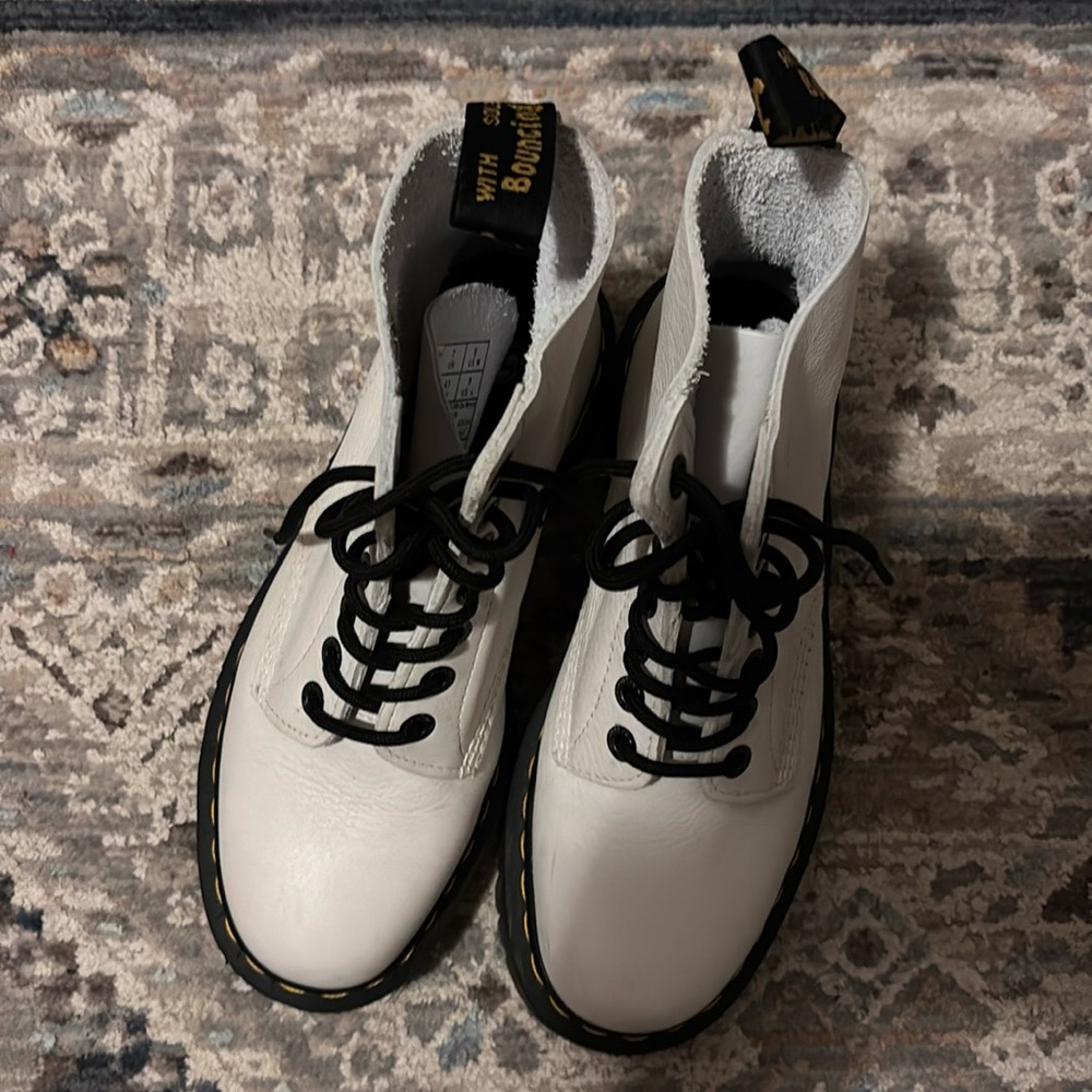 Dr. Martens woman’s combat boot size8